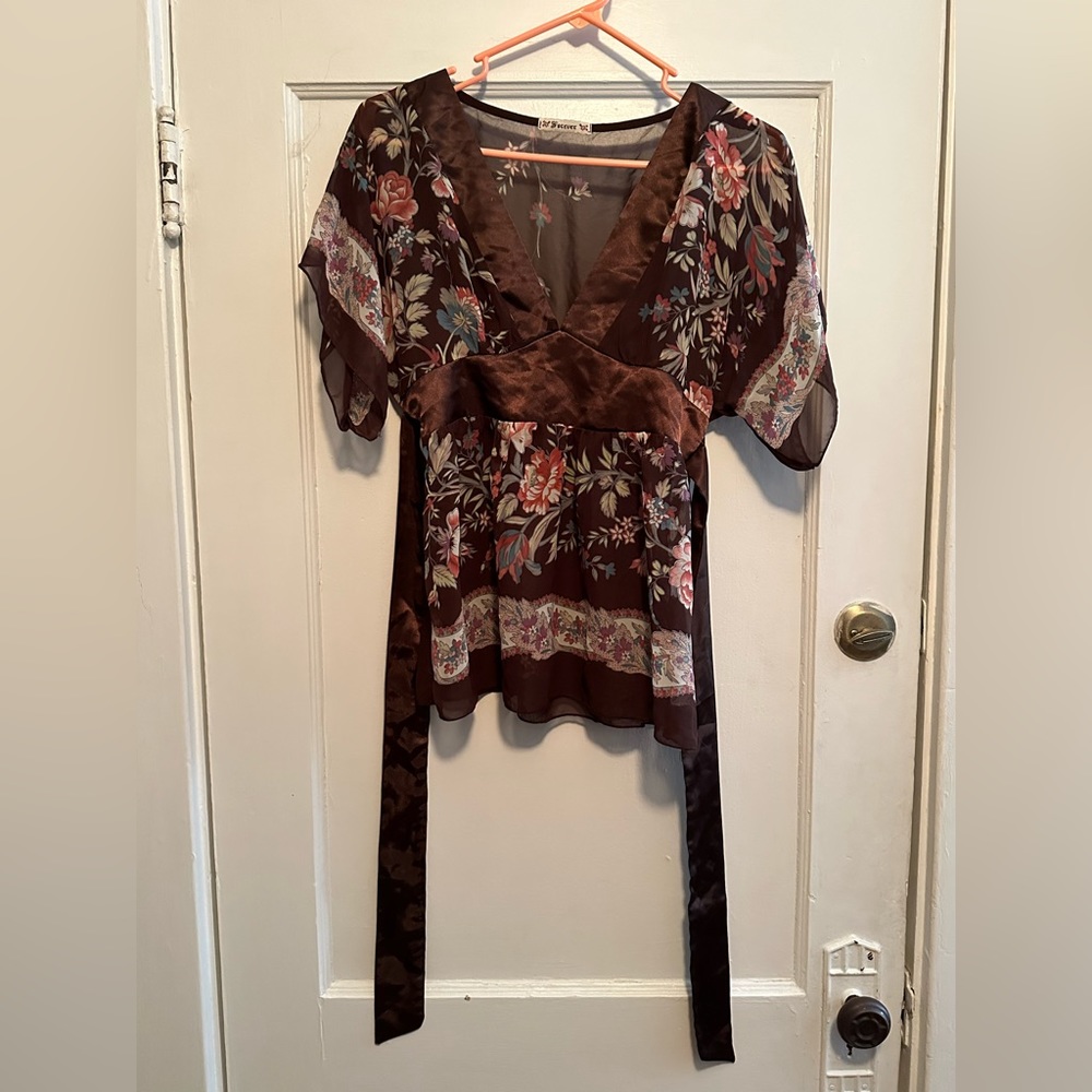 Brown Floral Silk Shirt w/ Ribbon Tie, Size S